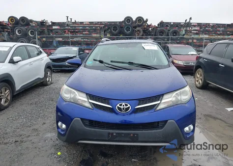 2015 Toyota Rav4 Xle z USA, uszkodzony, nr VIN 2T3RFREV7FW305207